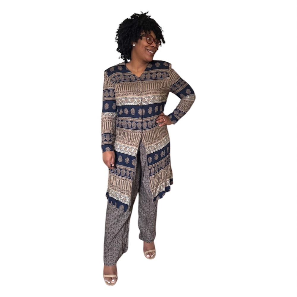 Clues Collection Suit Vintage Two Piece Pants Fleur de Lis Print